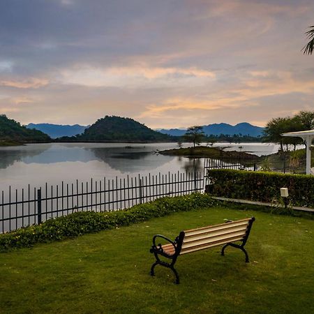 Tatsaraasa Resort & Spa, Udaipur Buitenkant foto