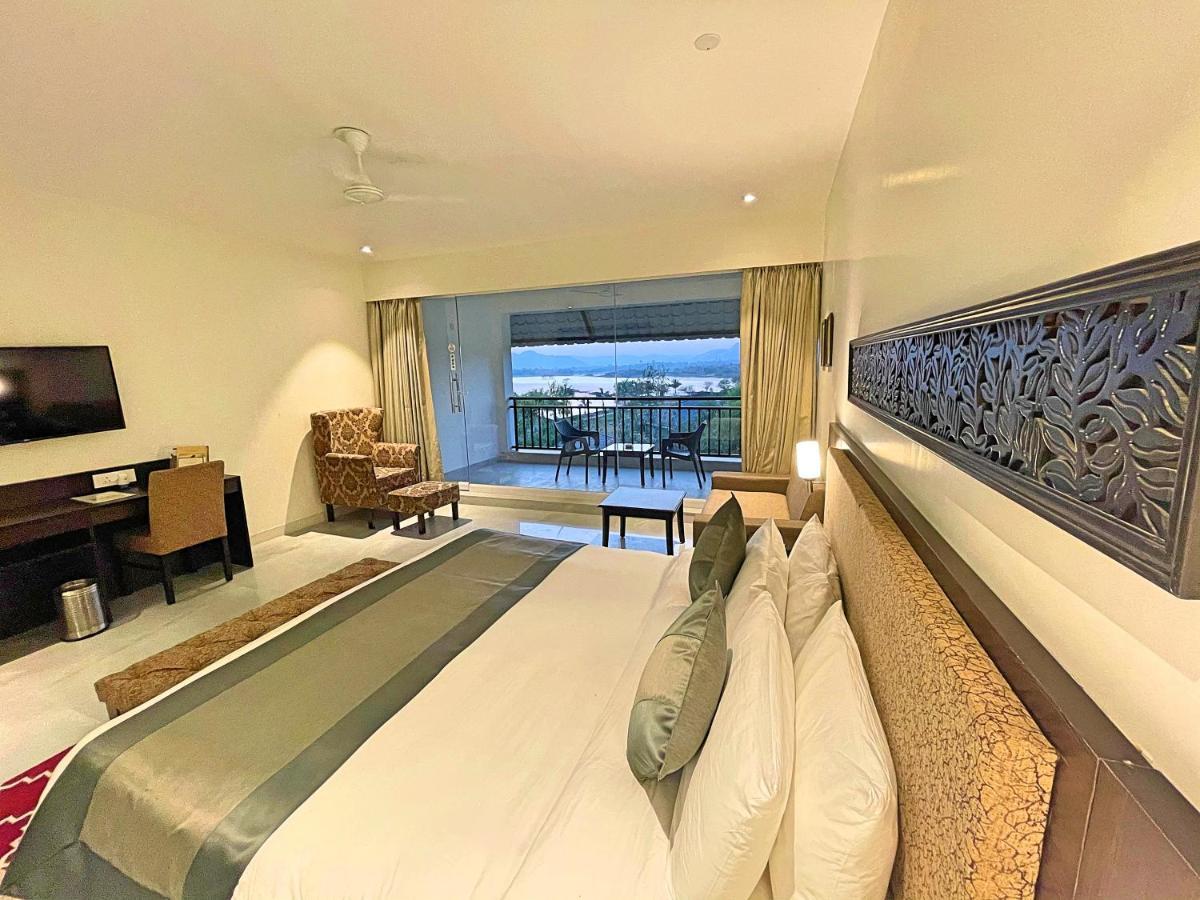 Tatsaraasa Resort & Spa, Udaipur Buitenkant foto