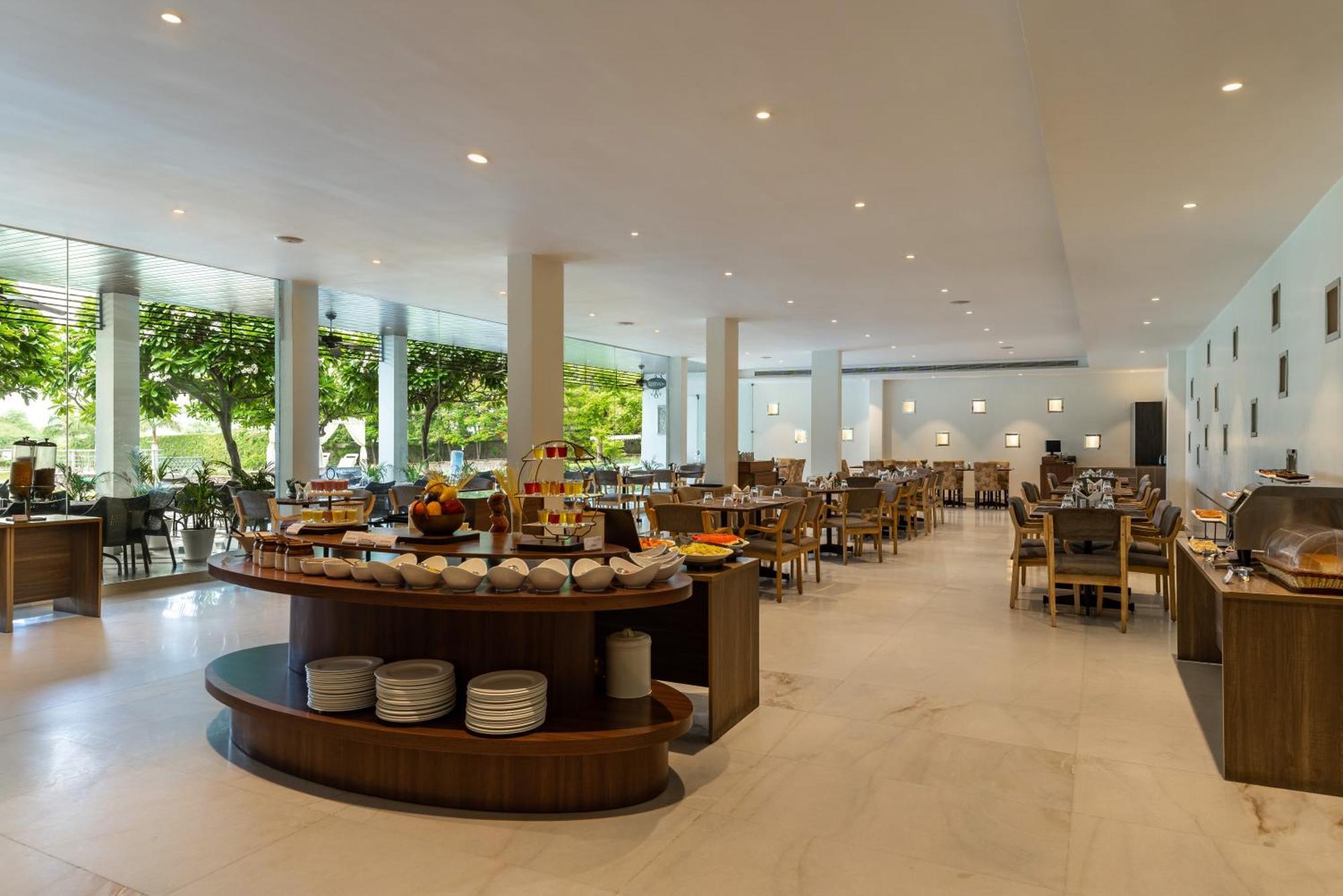 Tatsaraasa Resort & Spa, Udaipur Buitenkant foto
