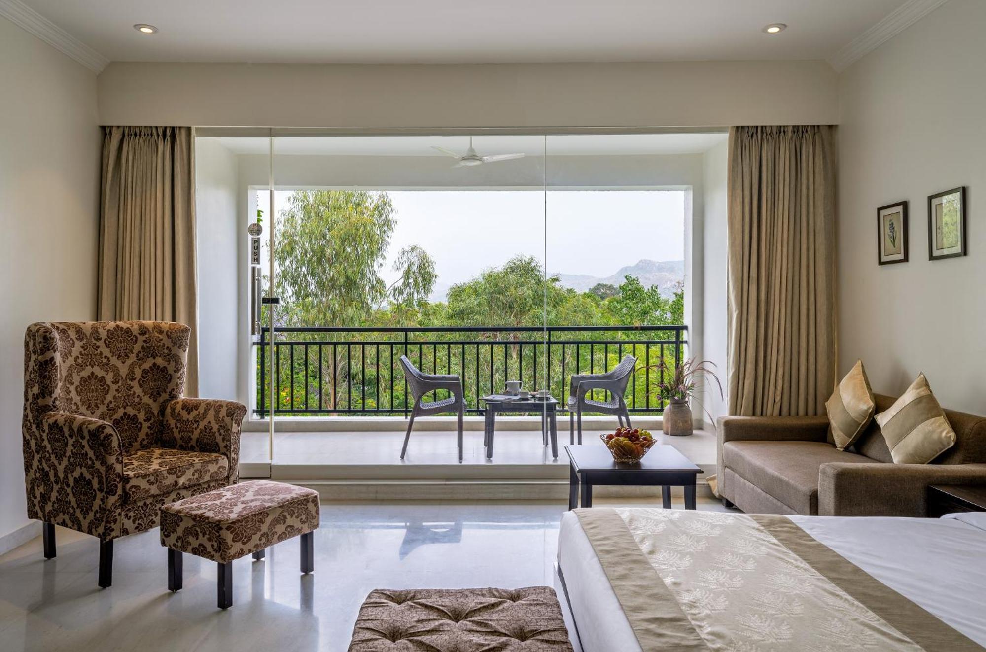 Tatsaraasa Resort & Spa, Udaipur Buitenkant foto
