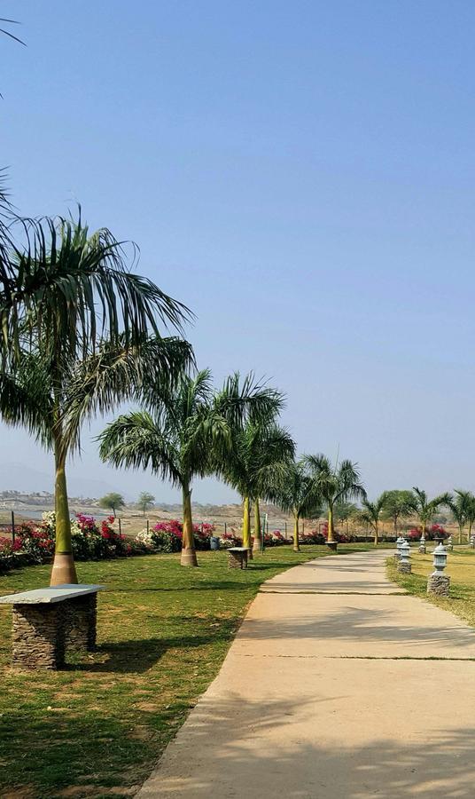 Tatsaraasa Resort & Spa, Udaipur Buitenkant foto